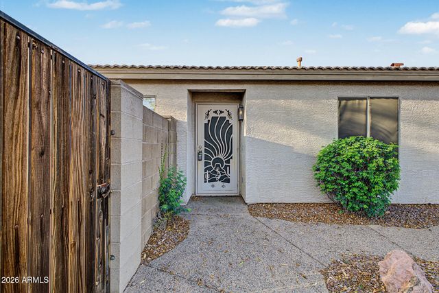 22462 N 107th Drive, Sun City, AZ 85373
