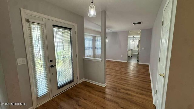 38 Morning Glory Lane, Lakewood, NJ 08701