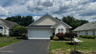 38 Morning Glory Lane, Lakewood, NJ 08701