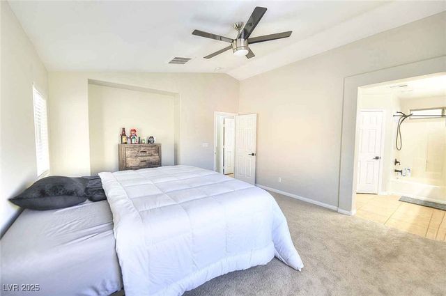 6512 Chettle House Lane, Las Vegas, NV 89122