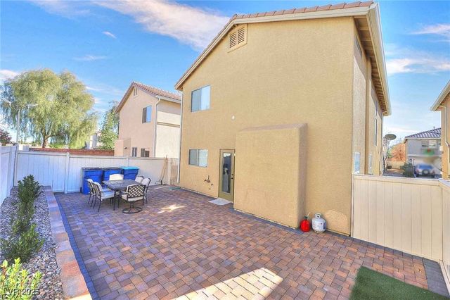 6512 Chettle House Lane, Las Vegas, NV 89122