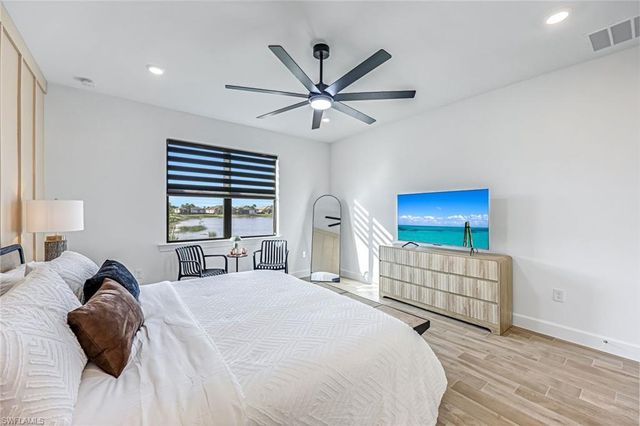 20530 Pebble Glen DR, Estero, FL 33928