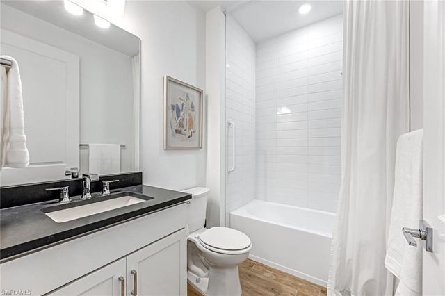 20530 Pebble Glen DR, Estero, FL 33928