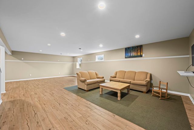 9119 Riley Road, Marengo, IL 60152