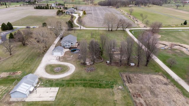 9119 Riley Road, Marengo, IL 60152