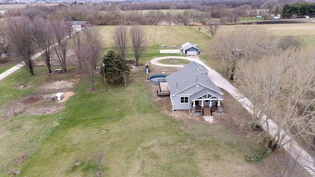 9119 Riley Road, Marengo, IL 60152