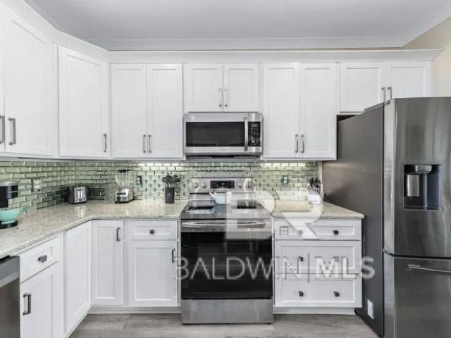 2671 Ponce De Leon Court, Gulf Shores, AL 36542