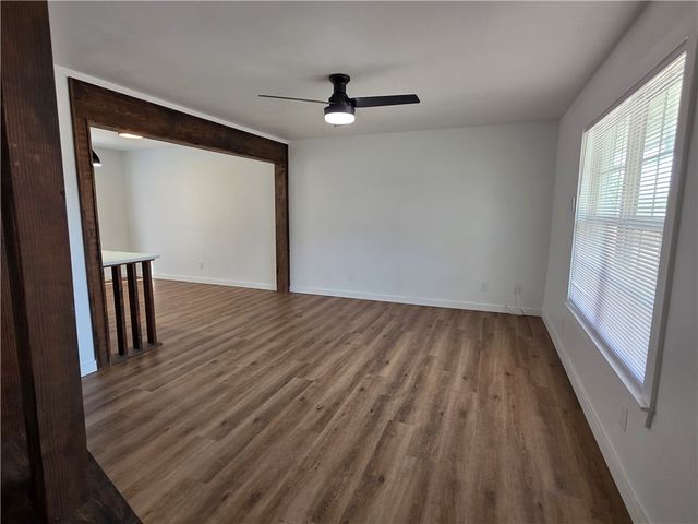 2400 SE Jayel Terrace 1, Bentonville, AR 72712