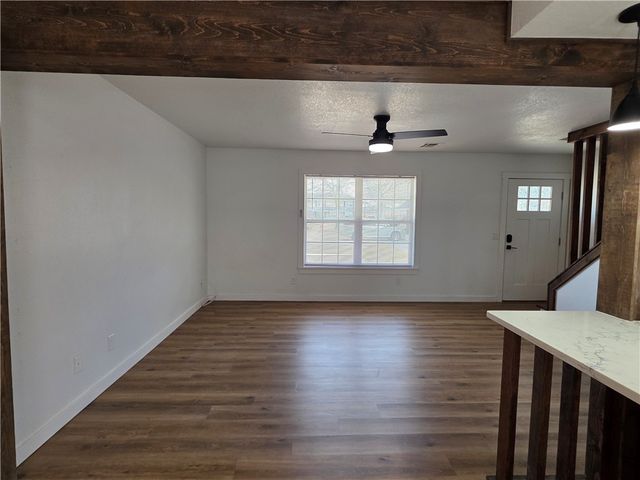 2400 SE Jayel Terrace 1, Bentonville, AR 72712