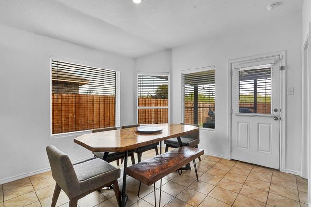 9001 Mossy Creek Lane, Fort Worth, TX 76123