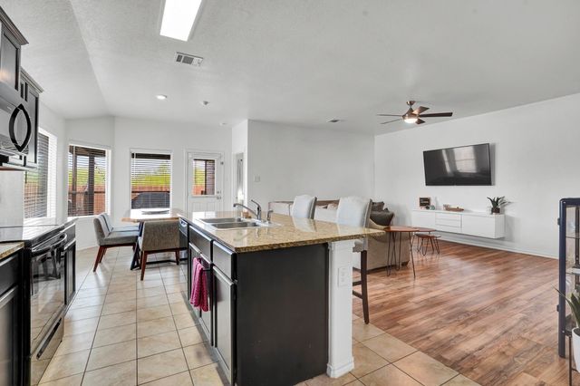 9001 Mossy Creek Lane, Fort Worth, TX 76123