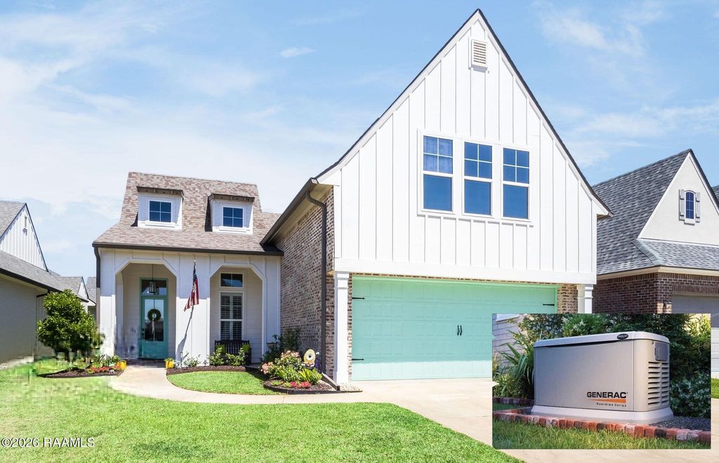 210 Santander Drive, Youngsville, LA 70592