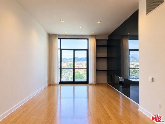3223 W 6th Street 505, Los Angeles, CA 90020