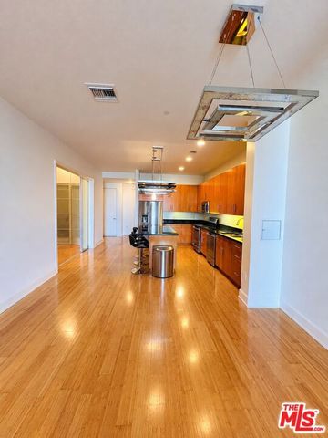 3223 W 6th Street 505, Los Angeles, CA 90020