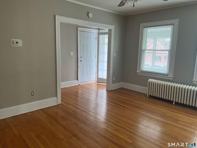 493-495 PROSPECT Avenue, West Hartford, CT 06105