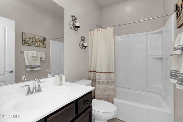 33957 N MENODORA Lane, San Tan Valley, AZ 85144