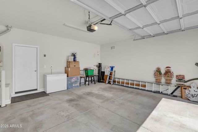 33957 N MENODORA Lane, San Tan Valley, AZ 85144