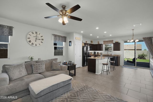 33957 N MENODORA Lane, San Tan Valley, AZ 85144