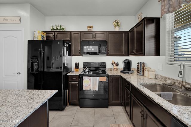33957 N MENODORA Lane, San Tan Valley, AZ 85144