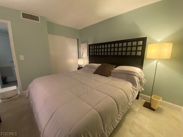 400 Lenell RD 702, Fort Myers Beach, FL 33931