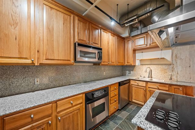 711 Main Street 601, Houston, TX 77002
