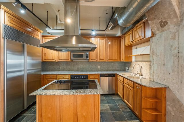 711 Main Street 601, Houston, TX 77002