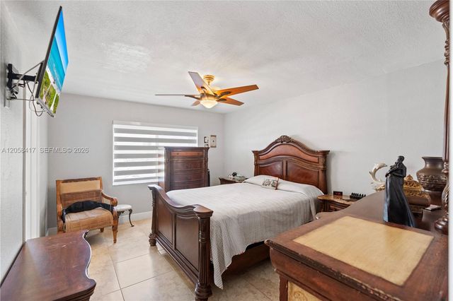 6215 W 20th Avenue 402, Hialeah, FL 33012