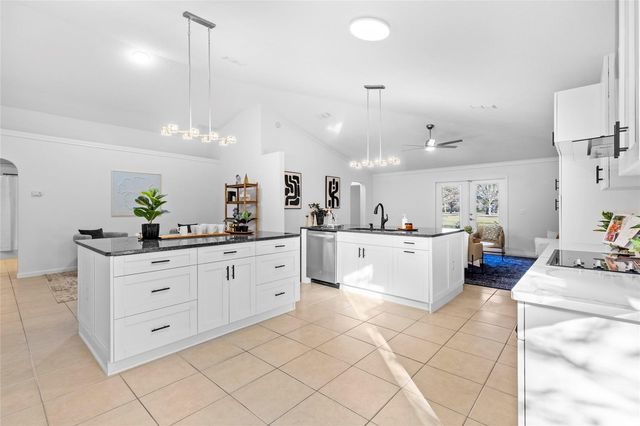 4910 NW 81ST AVENUE, Gainesville, FL 32653