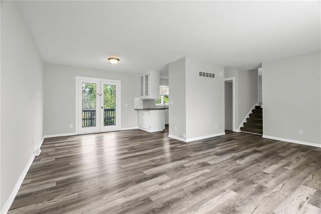 1304 NW 65th Terrace, Kansas City, MO 64118