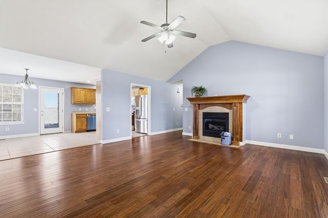 891 W Pembrook Avenue, Nixa, MO 65714