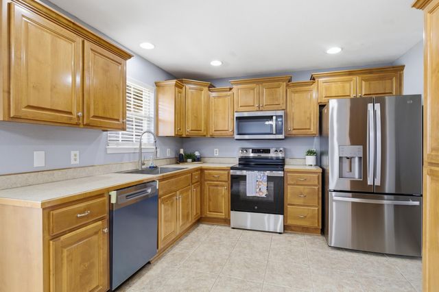 891 W Pembrook Avenue, Nixa, MO 65714