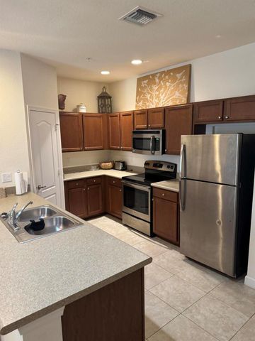 3063 SW Otter Lane, Stuart, FL 34997