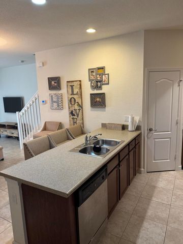 3063 SW Otter Lane, Stuart, FL 34997