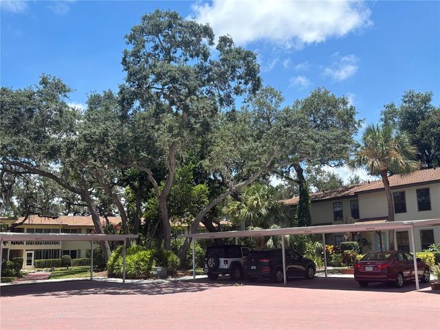 1515 BAYSHORE BOULEVARD 26, Dunedin, FL 34698