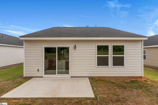 131 Cloverfield Lane, Spartanburg, SC 29303