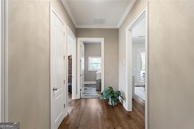 1804 Lake Pointe Circle, Locust Grove, GA 30248