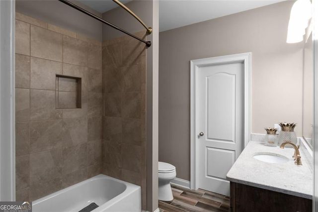 1804 Lake Pointe Circle, Locust Grove, GA 30248