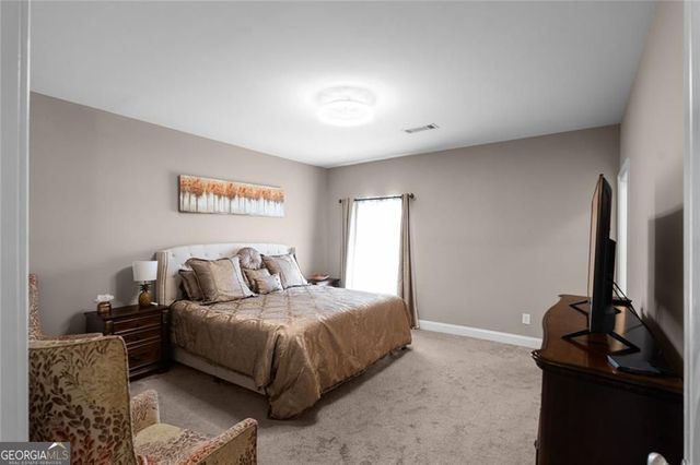 1804 Lake Pointe Circle, Locust Grove, GA 30248