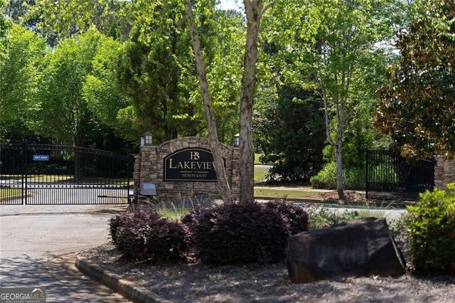 1804 Lake Pointe Circle, Locust Grove, GA 30248