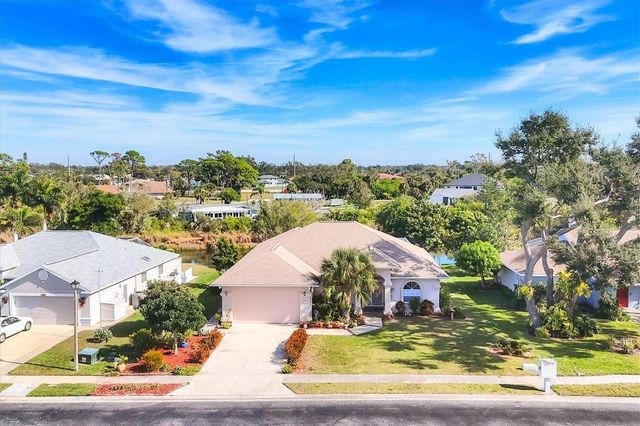 306 BAYSIDE PARKWAY, Nokomis, FL 34275