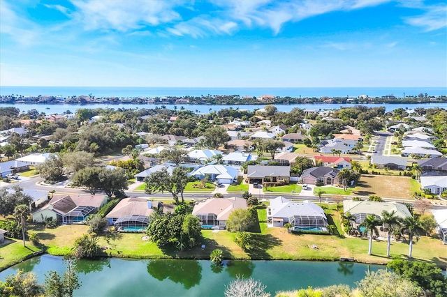 306 BAYSIDE PARKWAY, Nokomis, FL 34275