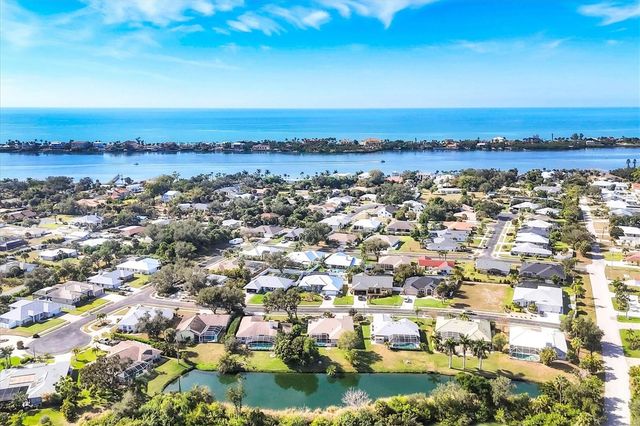 306 BAYSIDE PARKWAY, Nokomis, FL 34275