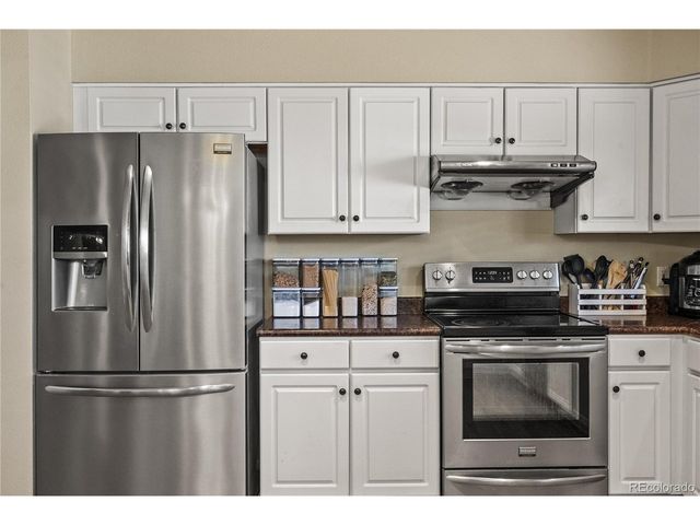 317 Wessex Cir, Highlands Ranch, CO 80126