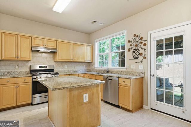 6160 Turfway Dr, Cumming, GA 30040