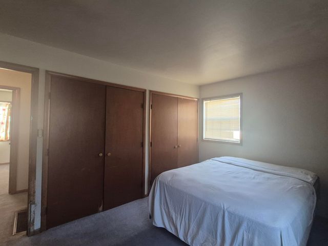 1115 N Oakwood Street, Griffith, IN 46319