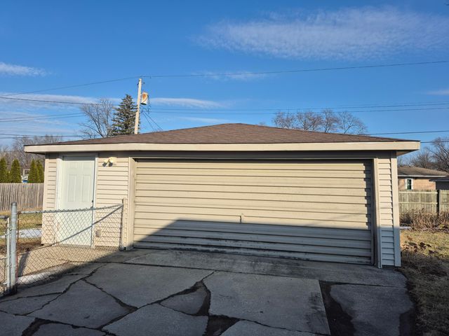 1115 N Oakwood Street, Griffith, IN 46319