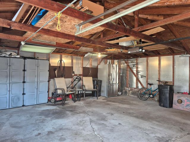 1115 N Oakwood Street, Griffith, IN 46319