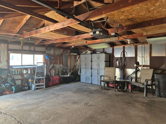 1115 N Oakwood Street, Griffith, IN 46319