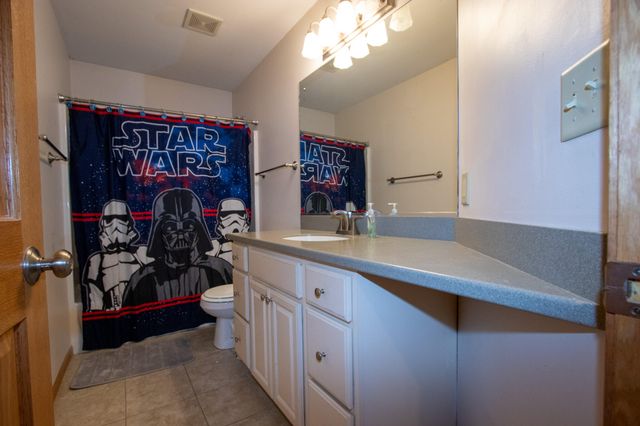 9741 Whitehall Garden, Munster, IN 46321