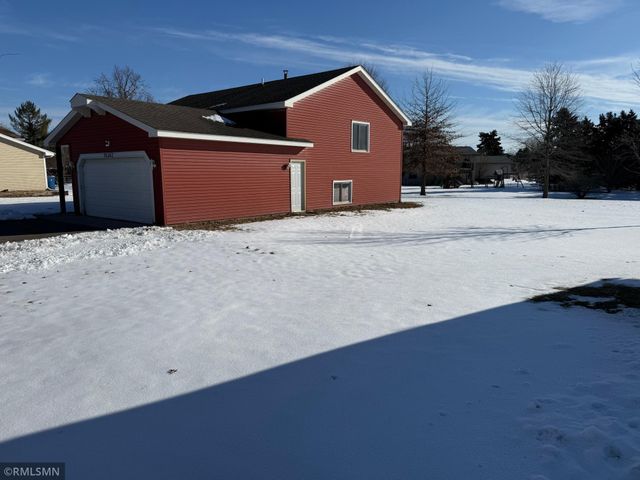 16362 Fantasia Avenue, Rosemount, MN 55068